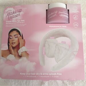 The Original MakeUp Eraser Cloud Clean 4pc Set